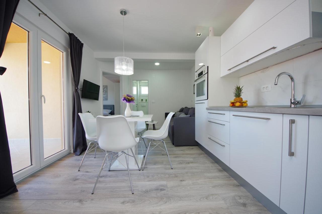Apartmani Maris Poljica  Eksteriør bilde