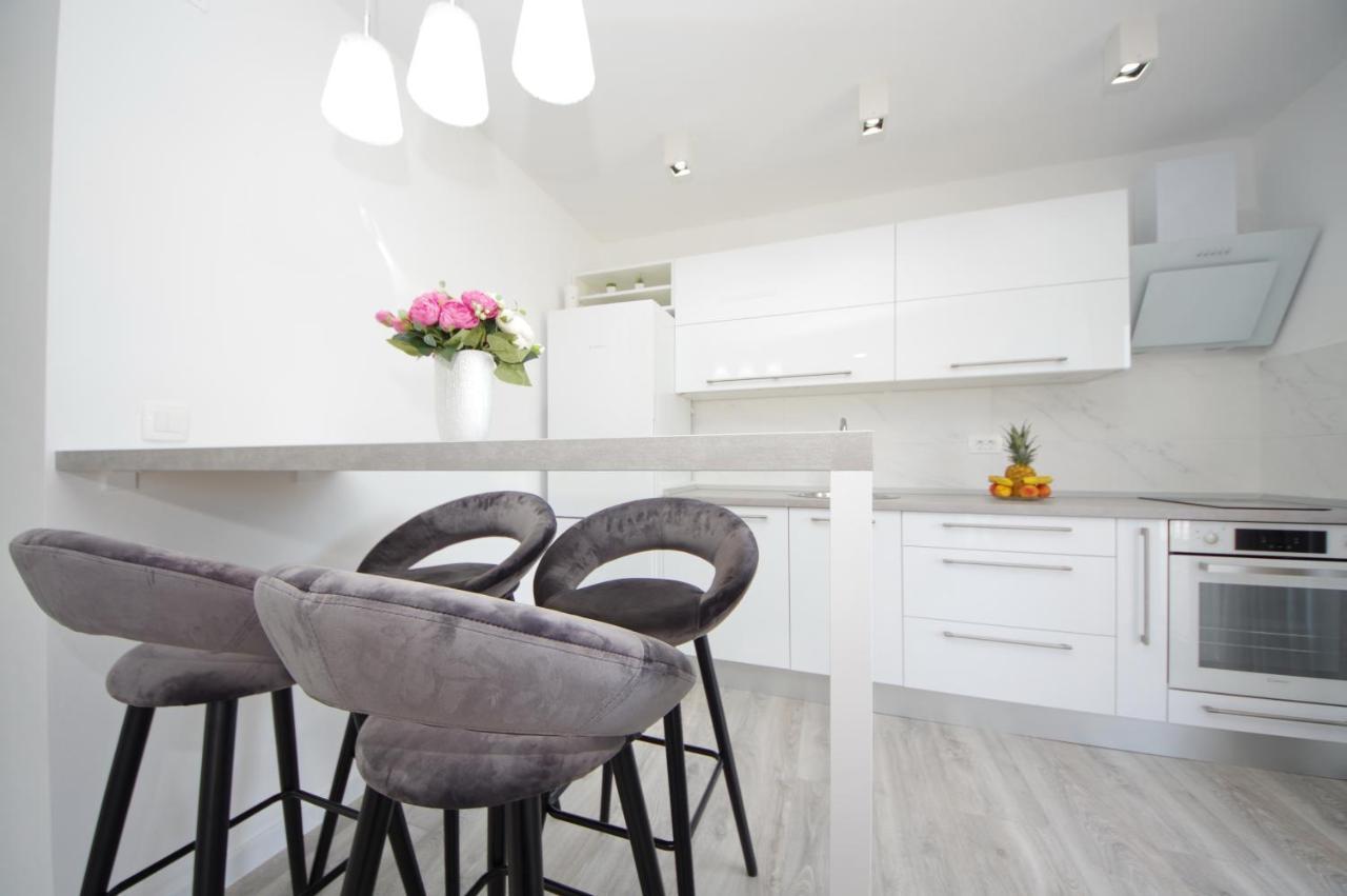 Apartmani Maris Poljica  Eksteriør bilde